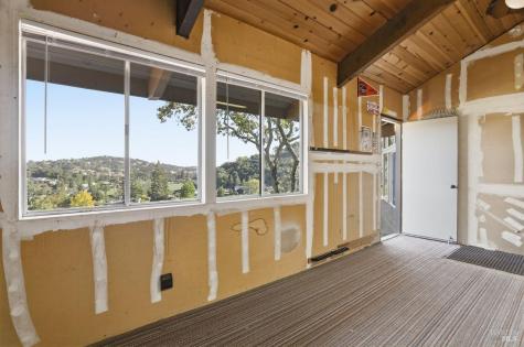 16 Burning Tree Drive Novato CA 94949