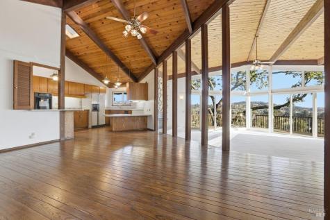 16 Burning Tree Drive Novato CA 94949