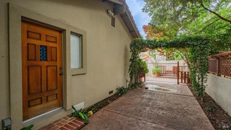 22 Greengate Court Santa Rosa CA 95409