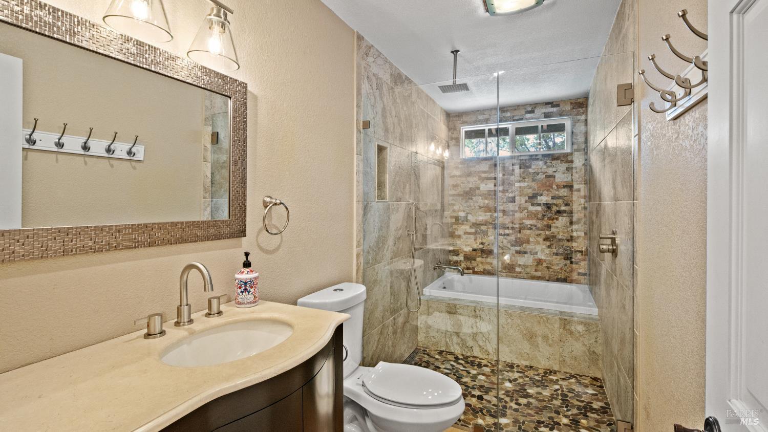 22 Greengate Court Santa Rosa CA 95409