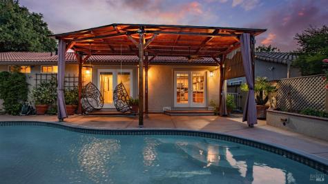 22 Greengate Court Santa Rosa CA 95409