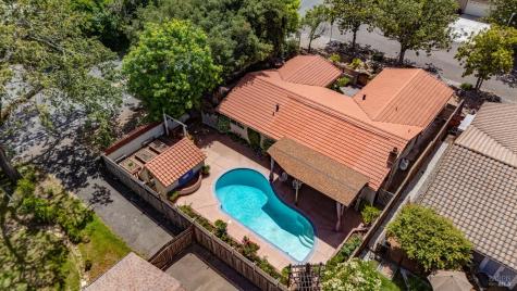 22 Greengate Court Santa Rosa CA 95409