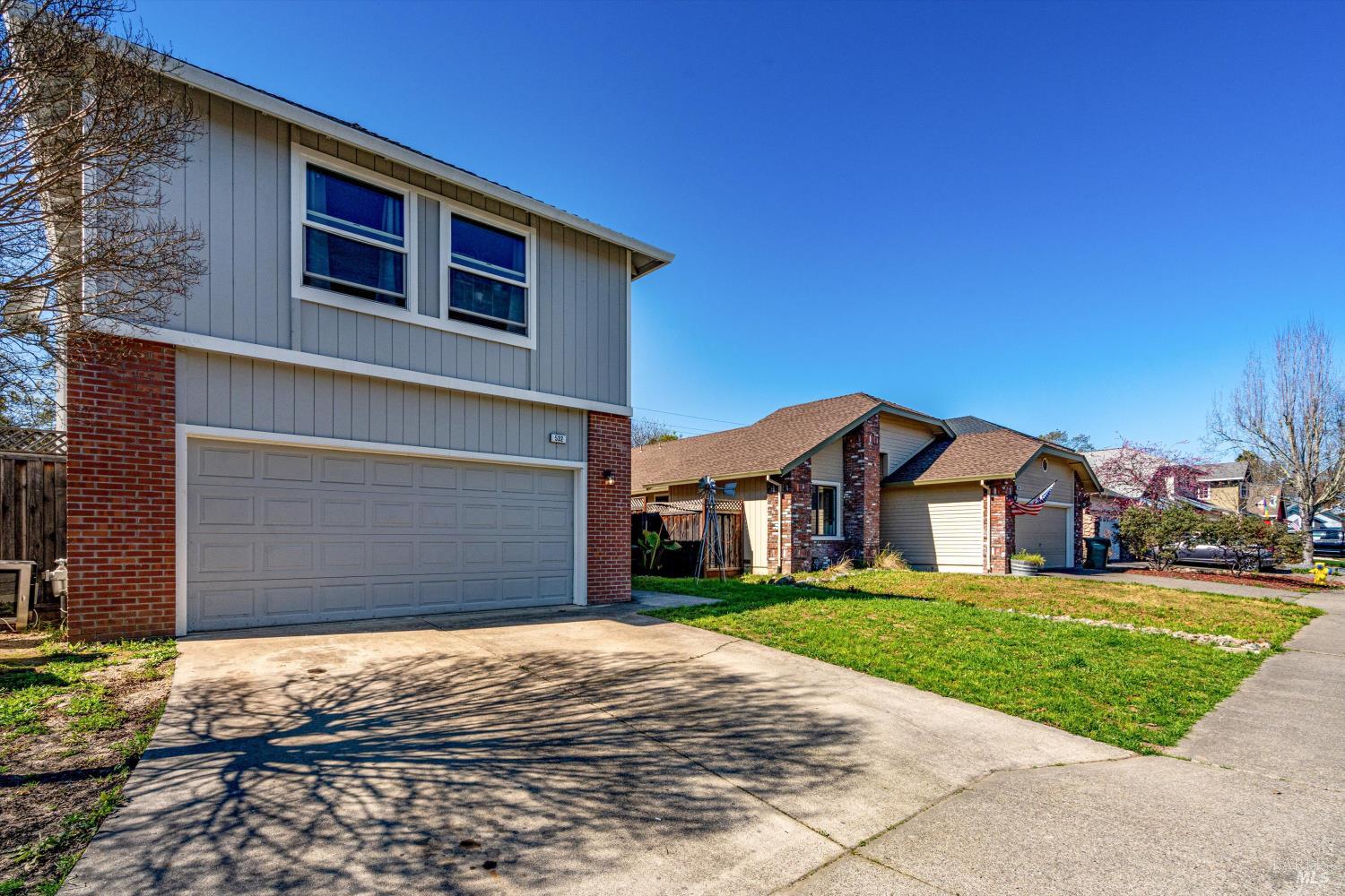 532 Walten Way Windsor CA 95492