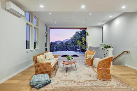 615 Oak Manor Drive Fairfax CA 94930