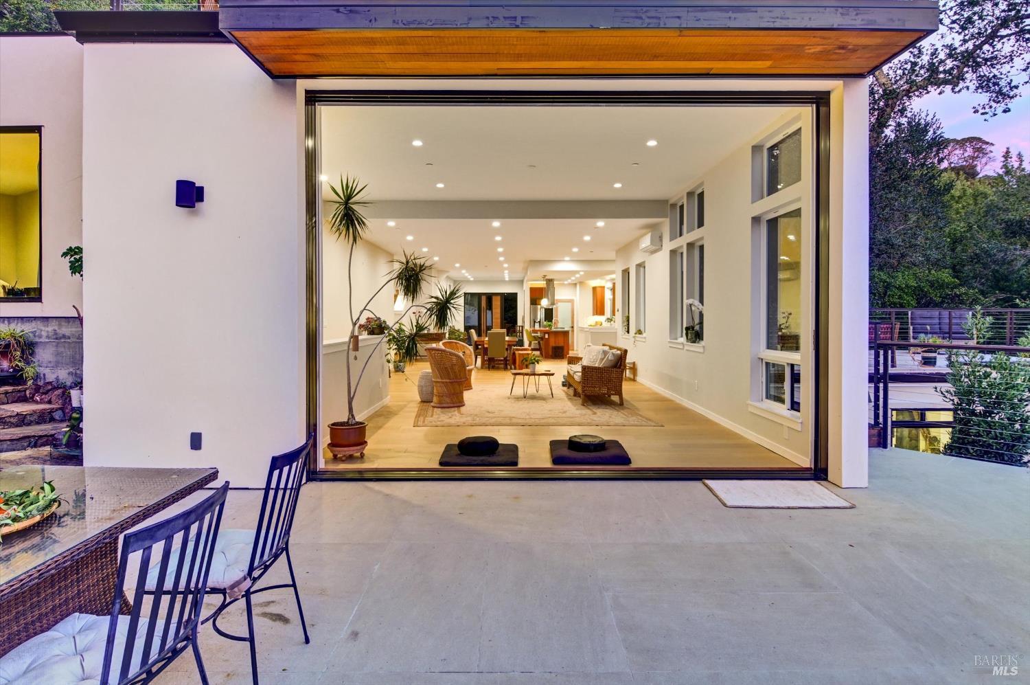 615 Oak Manor Drive Fairfax CA 94930