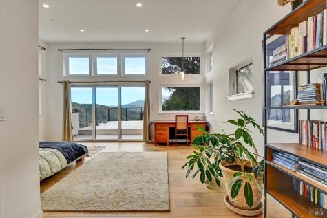 615 Oak Manor Drive Fairfax CA 94930