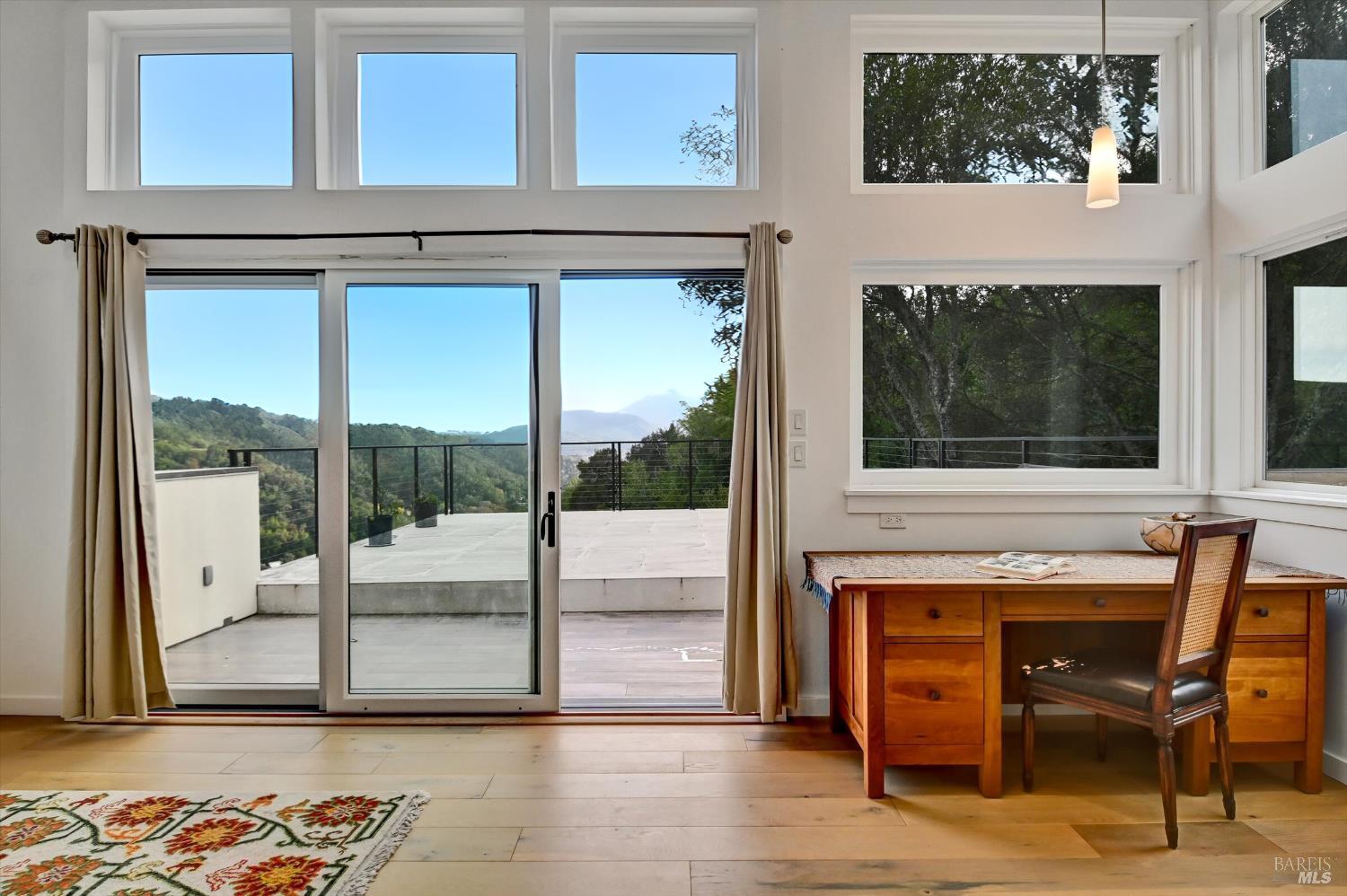 615 Oak Manor Drive Fairfax CA 94930