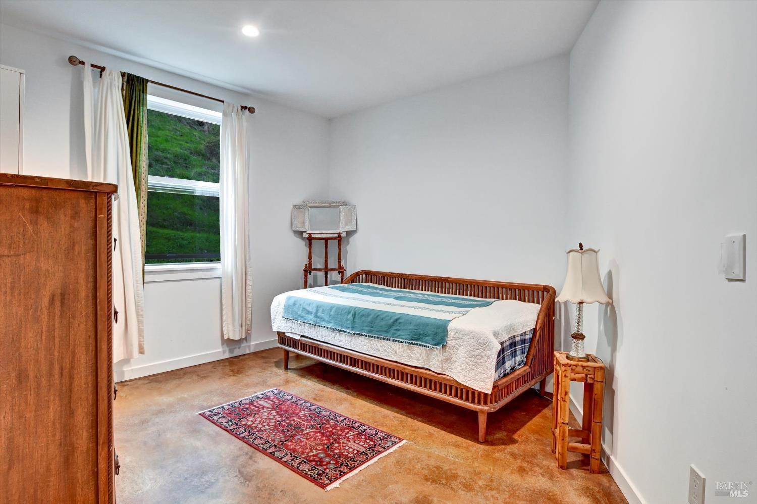 615 Oak Manor Drive Fairfax CA 94930