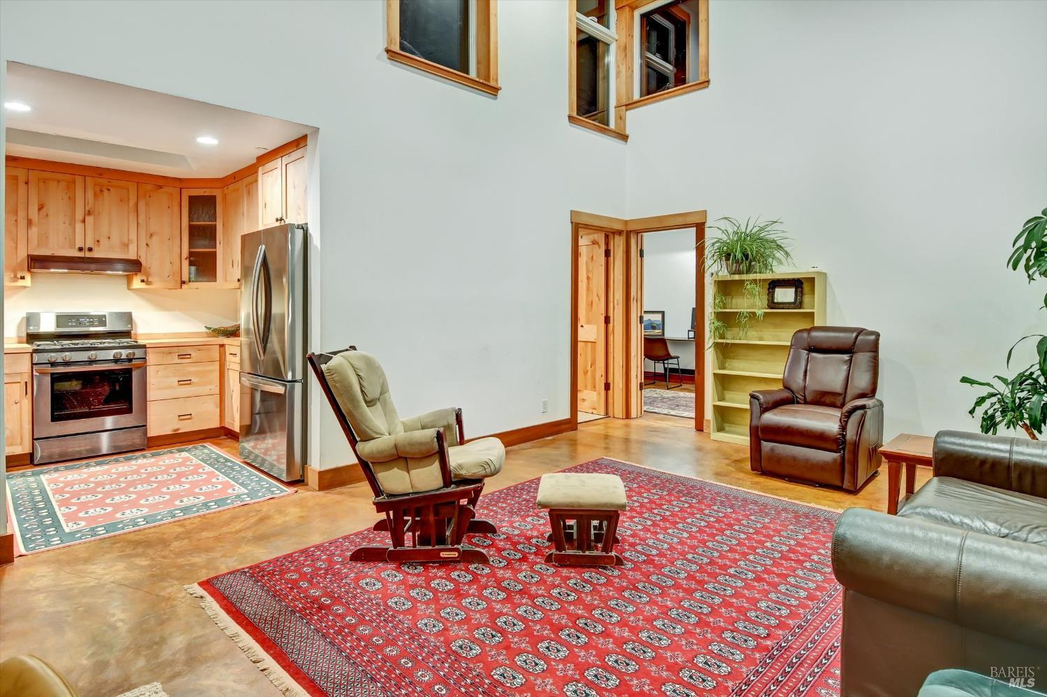 615 Oak Manor Drive Fairfax CA 94930