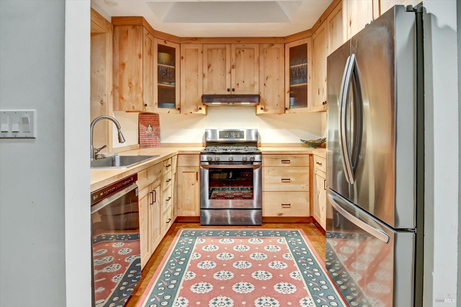 615 Oak Manor Drive Fairfax CA 94930