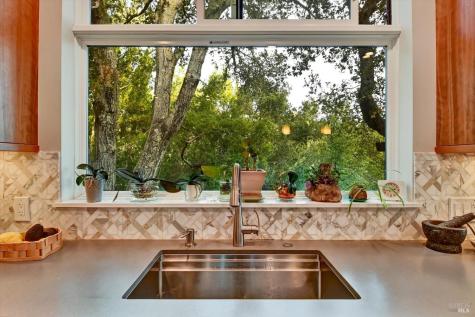 615 Oak Manor Drive Fairfax CA 94930