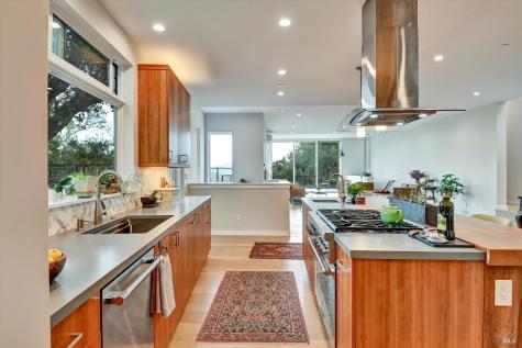615 Oak Manor Drive Fairfax CA 94930