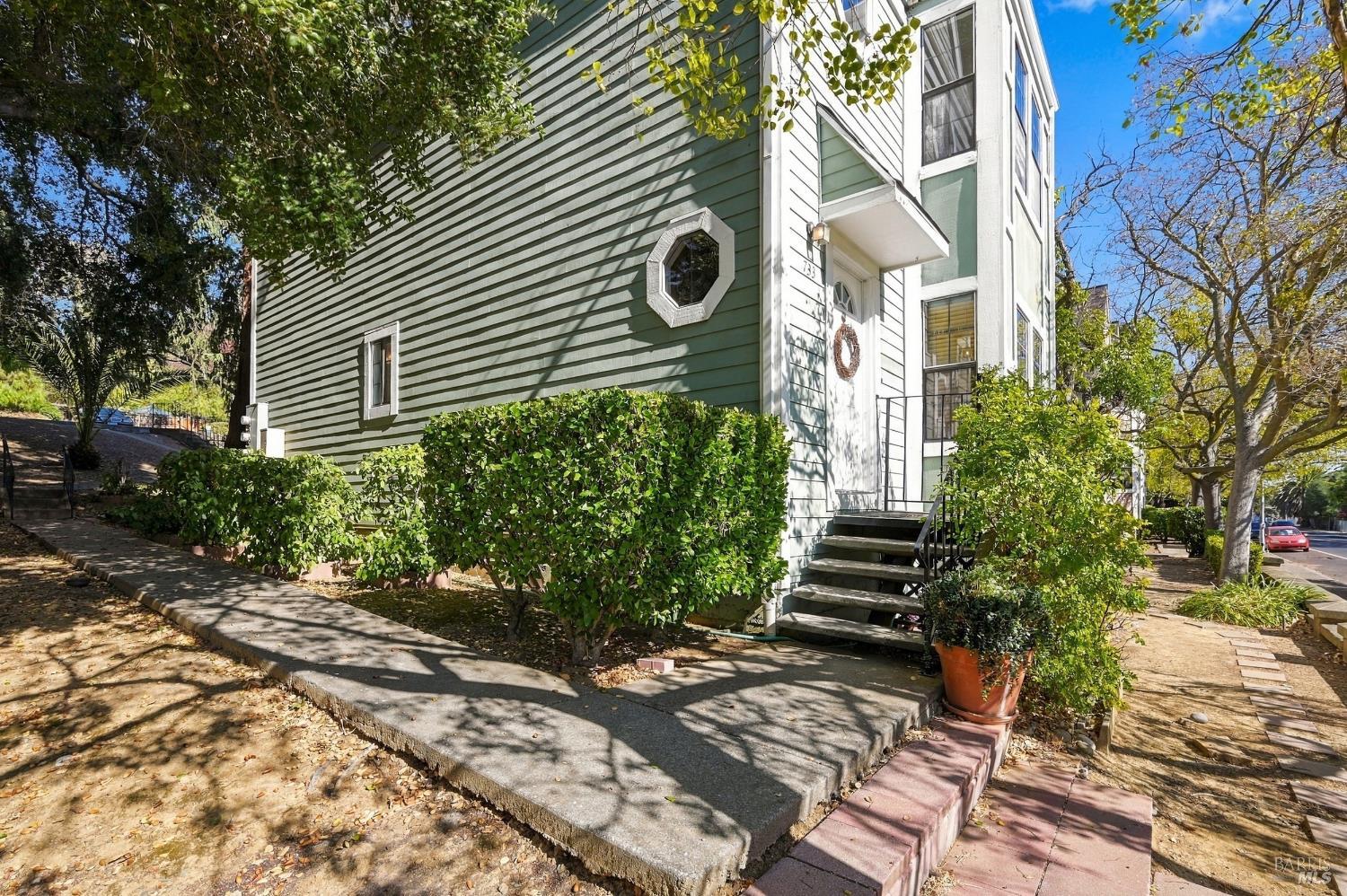 733 Military East Benicia CA 94510