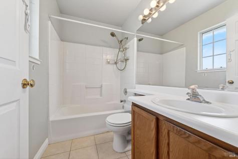 1780 Marlow Road Santa Rosa CA 95401