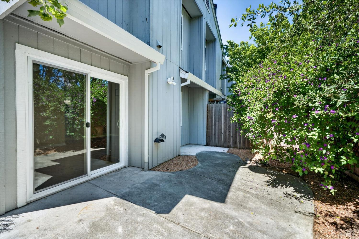 1780 Marlow Road Santa Rosa CA 95401