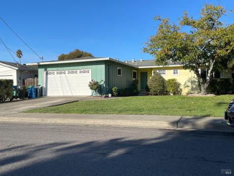 1421 Sierra Drive Petaluma CA 94954