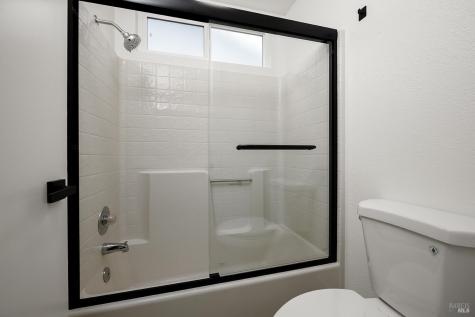 132 Dartmouth Way Windsor CA 95492