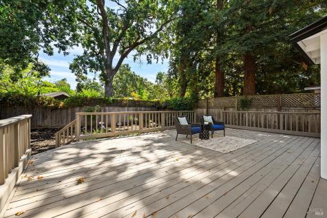 132 Dartmouth Way Windsor CA 95492