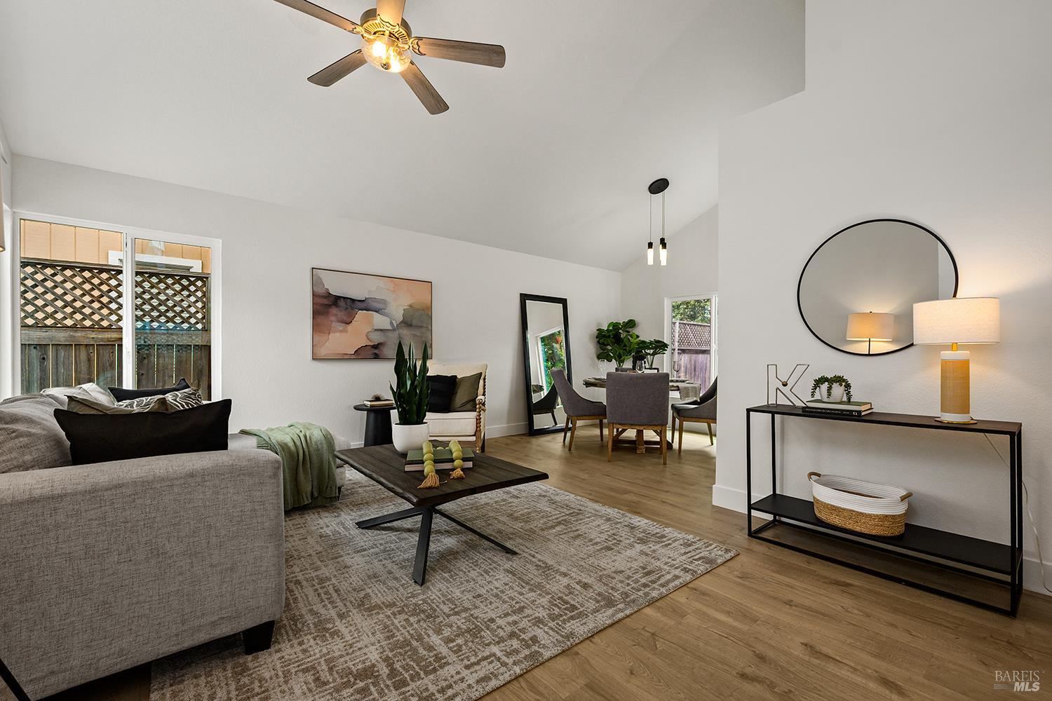 132 Dartmouth Way Windsor CA 95492