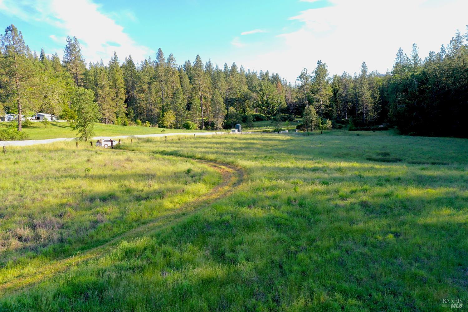 48700 Hwy 101 Highway Laytonville CA 95454