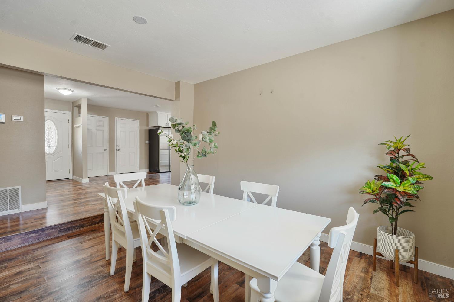500 Cypress Street Dixon CA 95620