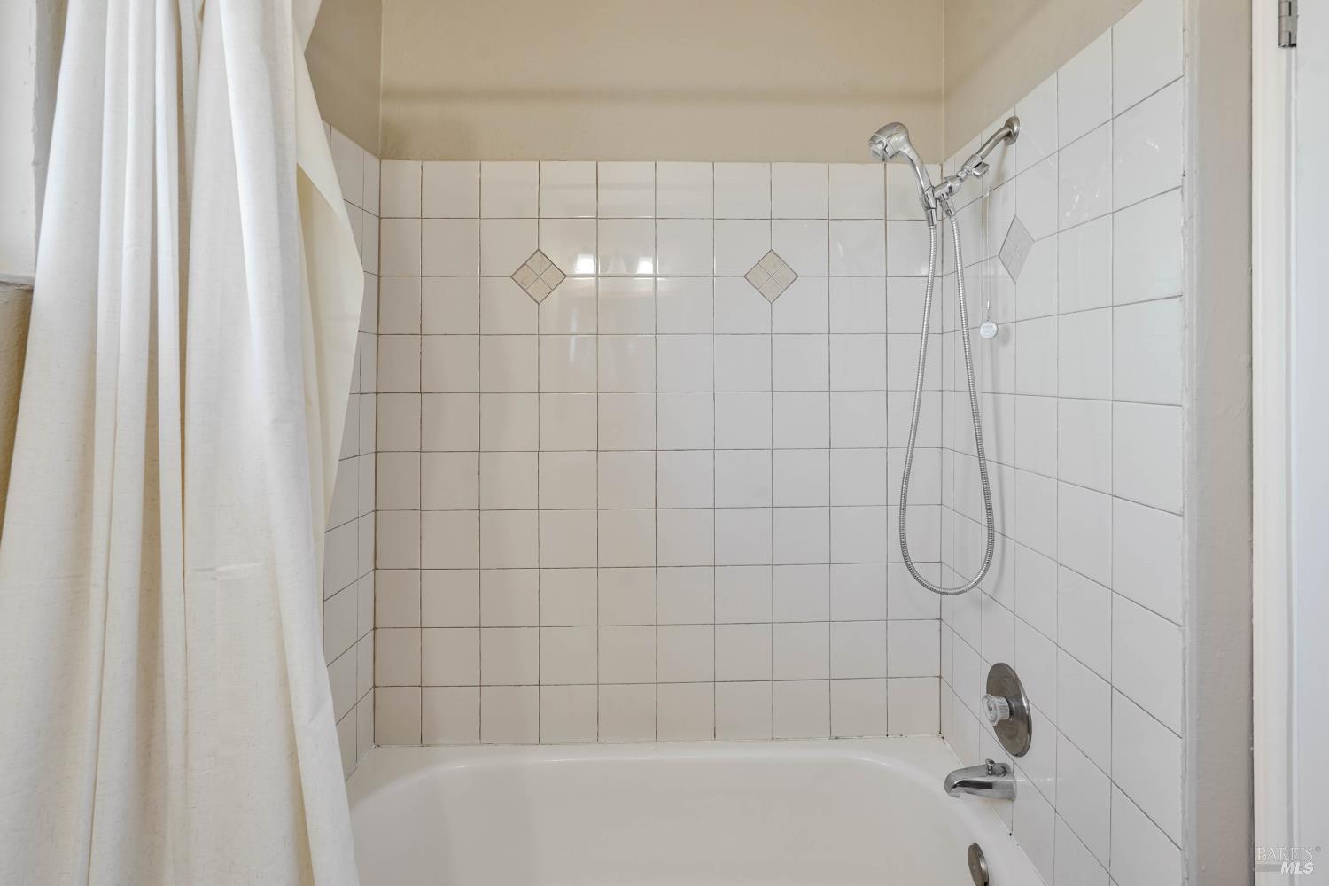 500 Cypress Street Dixon CA 95620