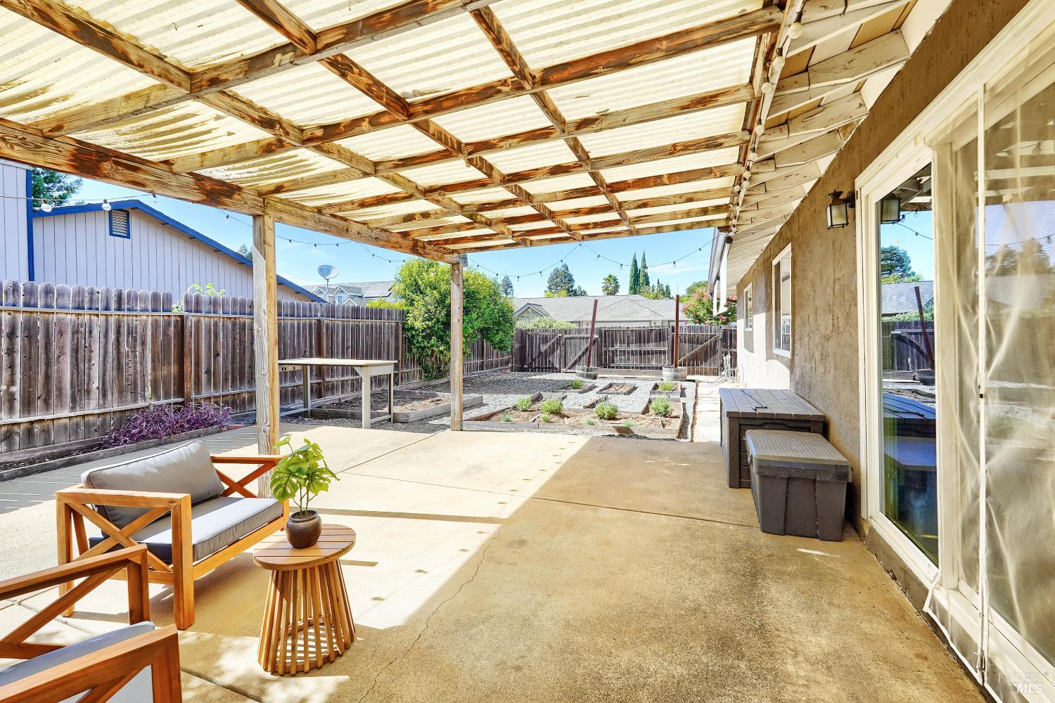 500 Cypress Street Dixon CA 95620