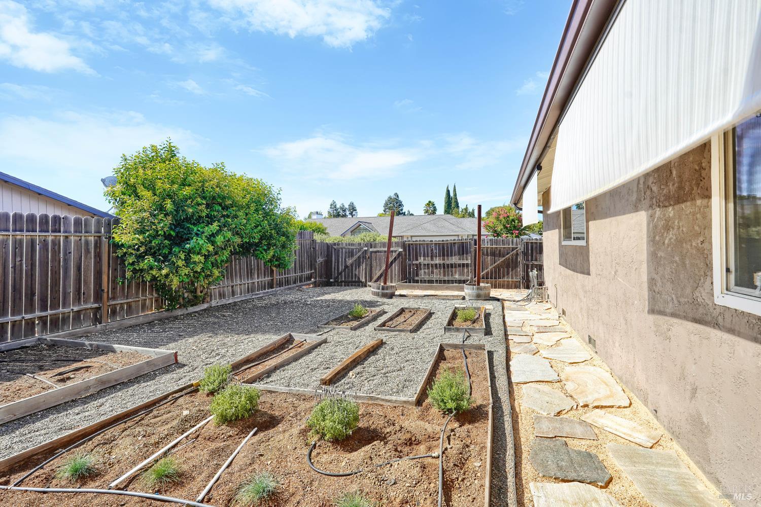500 Cypress Street Dixon CA 95620