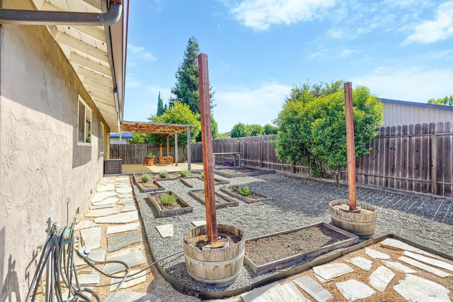 500 Cypress Street Dixon CA 95620