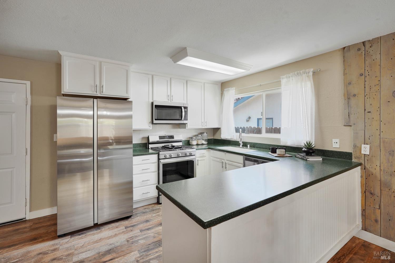 500 Cypress Street Dixon CA 95620