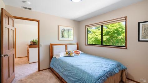 578 Caber Drive Santa Rosa CA 95409
