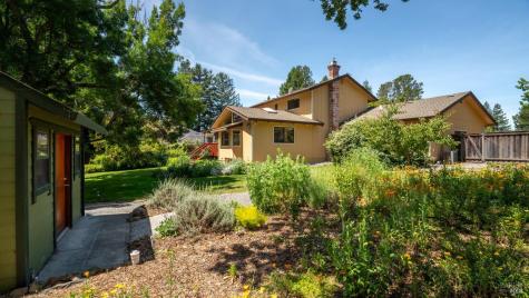 578 Caber Drive Santa Rosa CA 95409