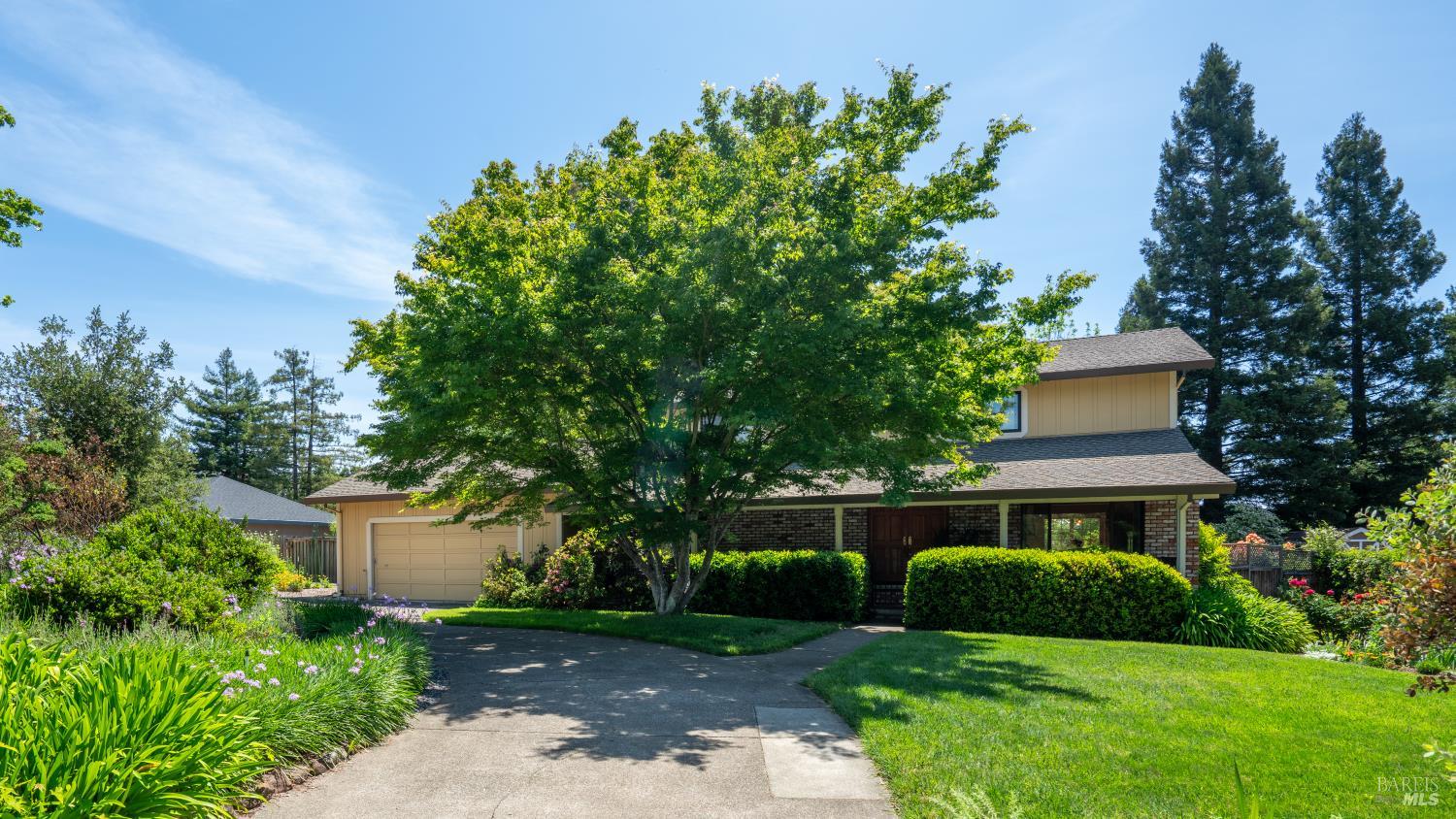 578 Caber Drive Santa Rosa CA 95409