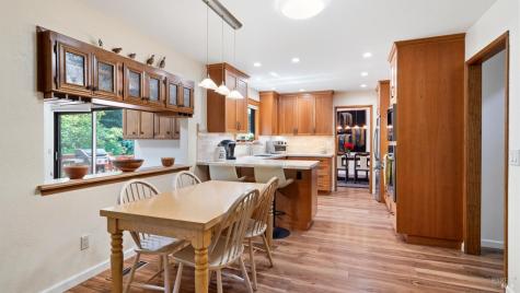 578 Caber Drive Santa Rosa CA 95409