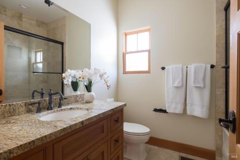 1636 Abramson Road Santa Rosa CA 95401