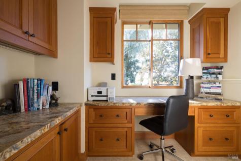 1636 Abramson Road Santa Rosa CA 95401