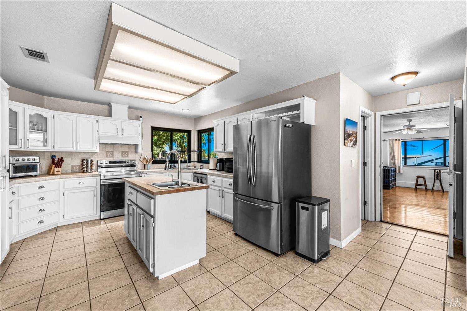 8409 Kobert Court Winters CA 95694