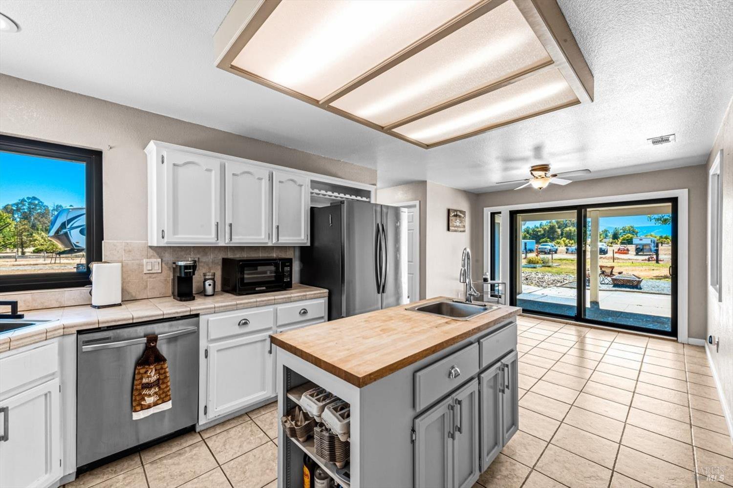 8409 Kobert Court Winters CA 95694