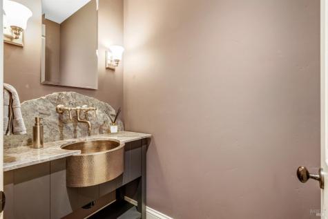 3519 Hanover Place Santa Rosa CA 95404