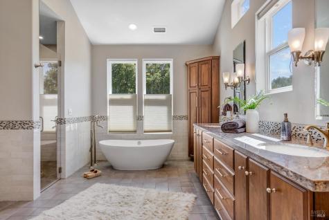 3519 Hanover Place Santa Rosa CA 95404