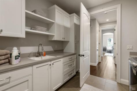 3519 Hanover Place Santa Rosa CA 95404
