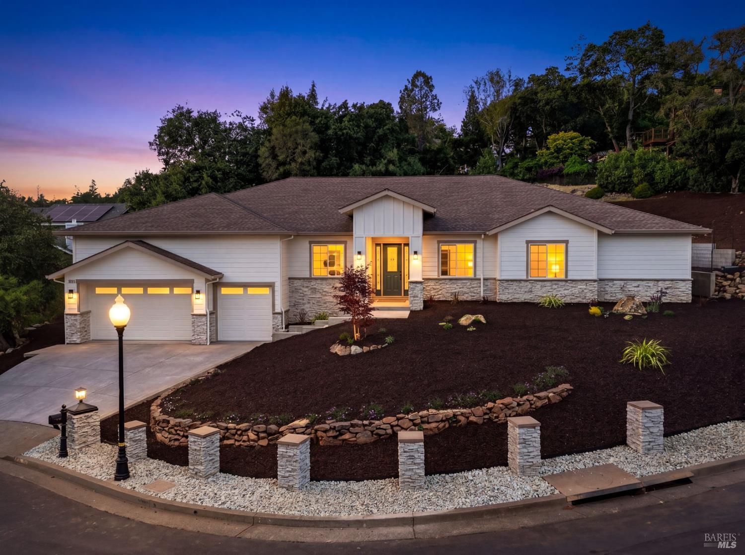 3817 Moss Hollow Court Santa Rosa CA 95404