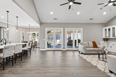 3817 Moss Hollow Court Santa Rosa CA 95404