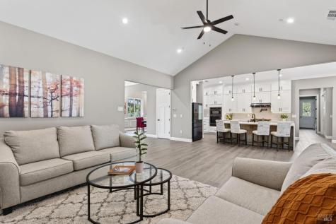 3817 Moss Hollow Court Santa Rosa CA 95404