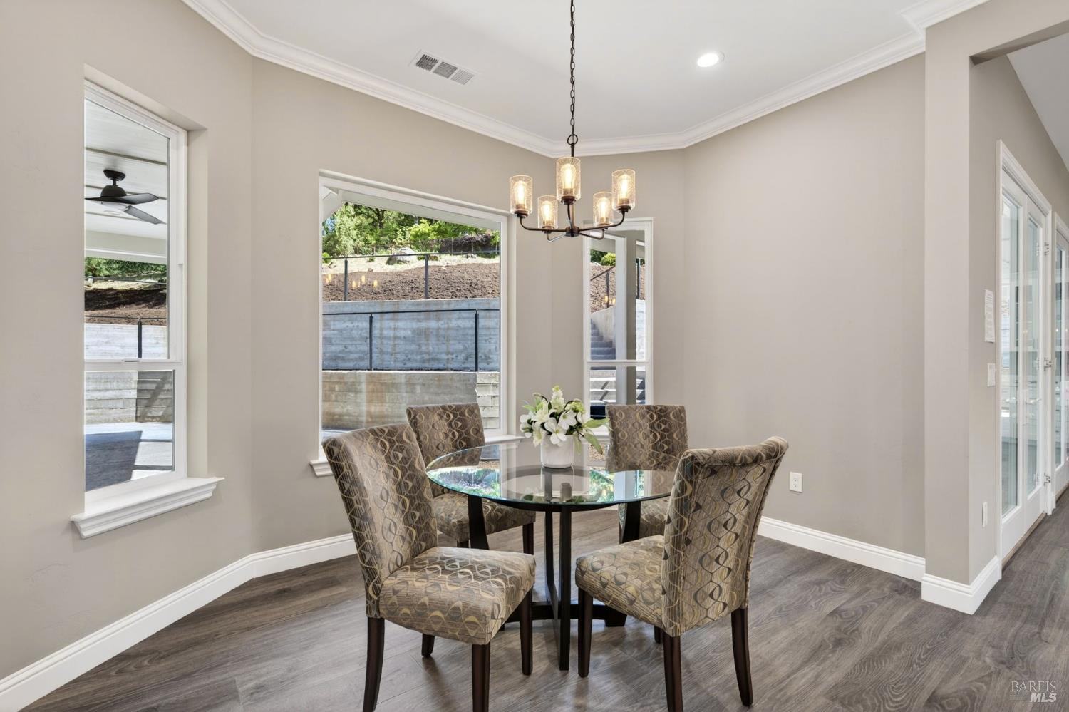 3817 Moss Hollow Court Santa Rosa CA 95404