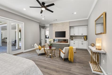 3817 Moss Hollow Court Santa Rosa CA 95404