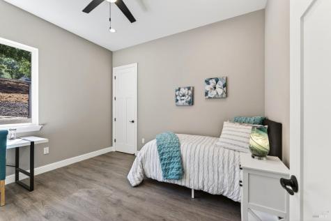 3817 Moss Hollow Court Santa Rosa CA 95404