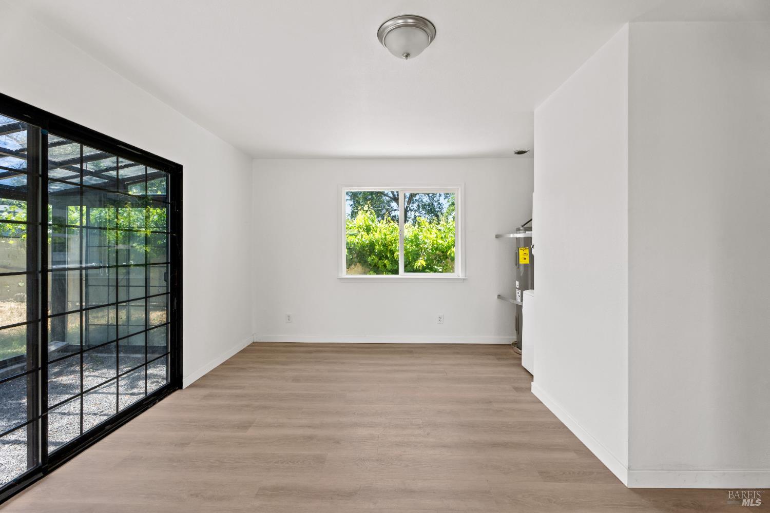 2025 Valley Road Willits CA 95490