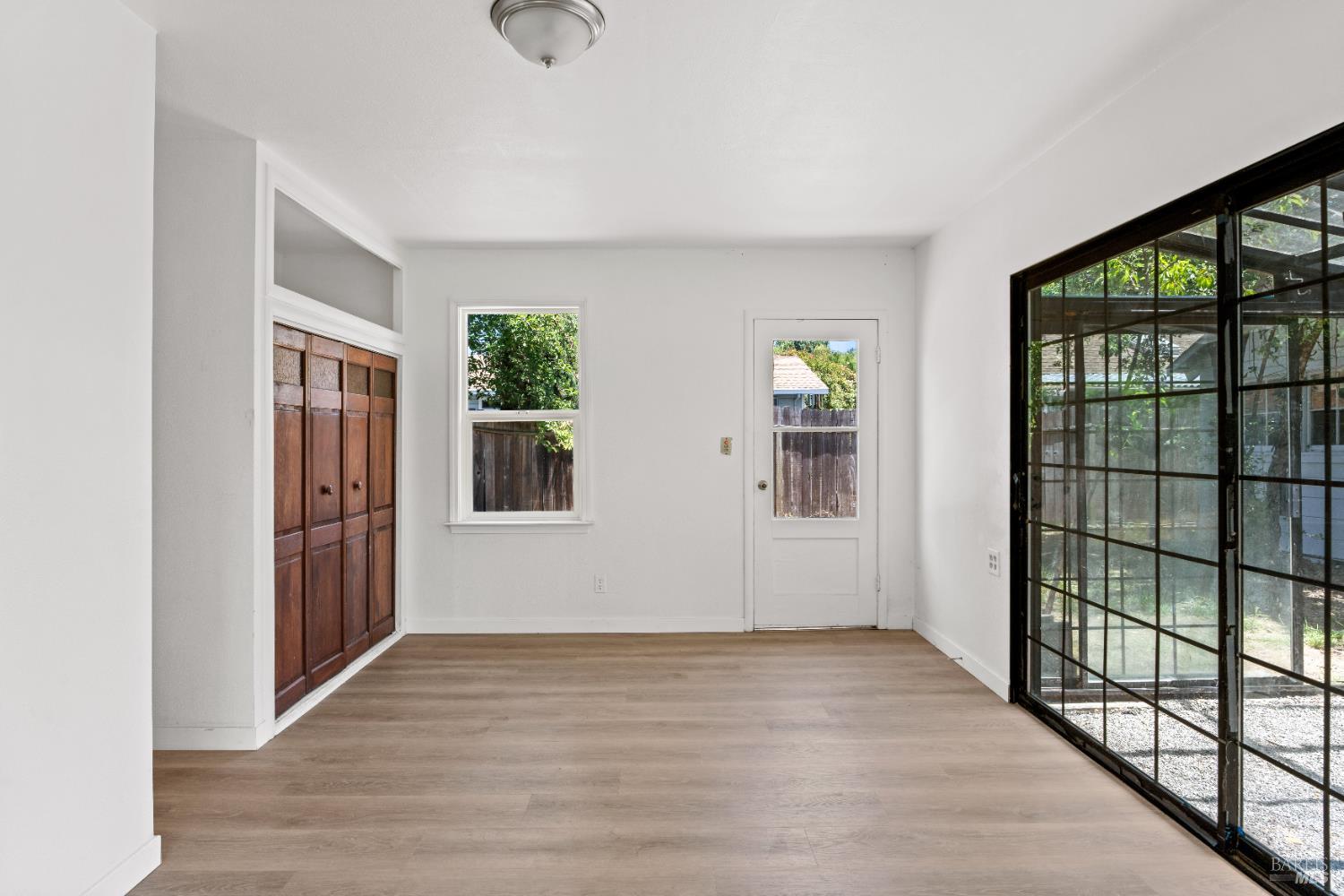 2025 Valley Road Willits CA 95490