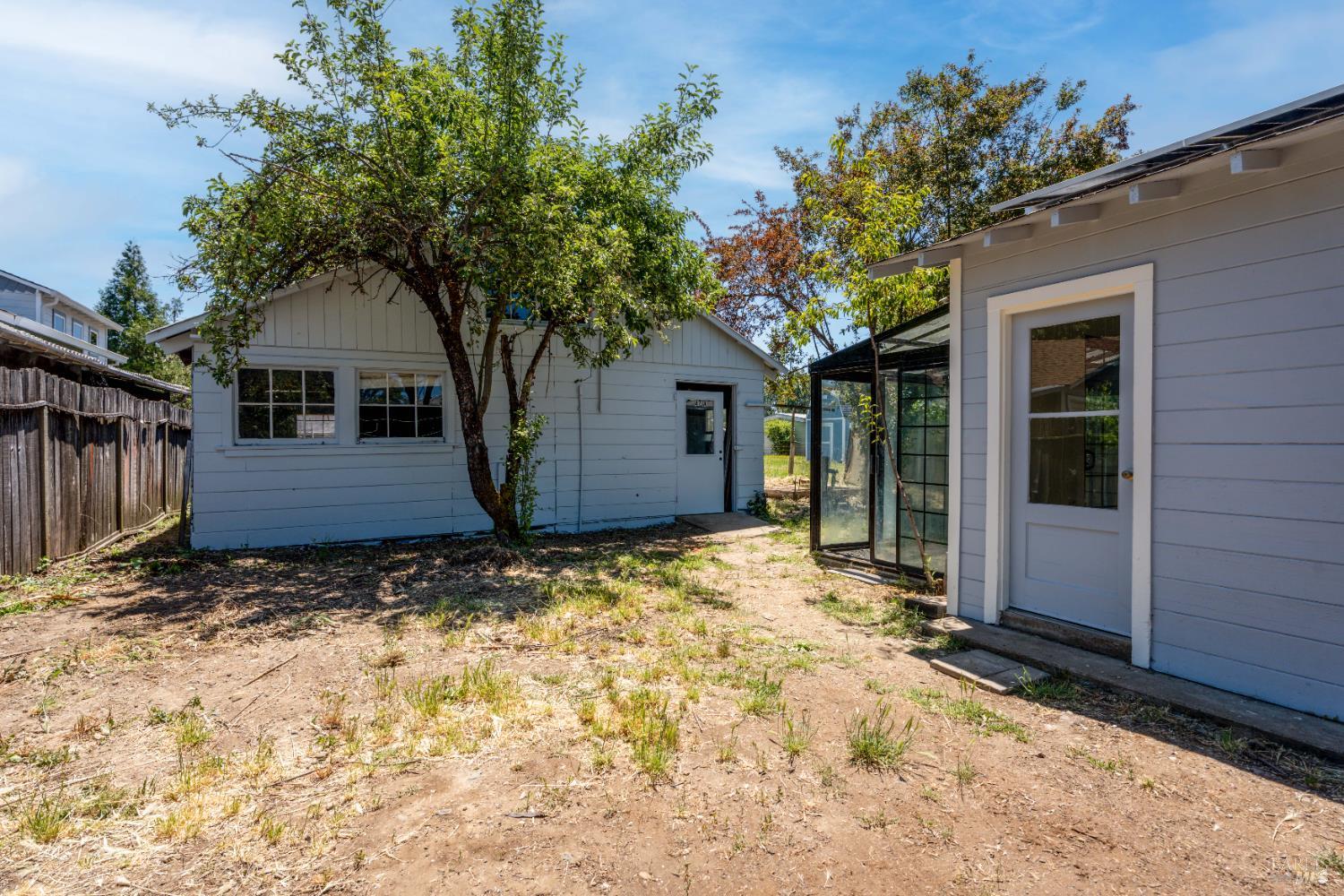 2025 Valley Road Willits CA 95490